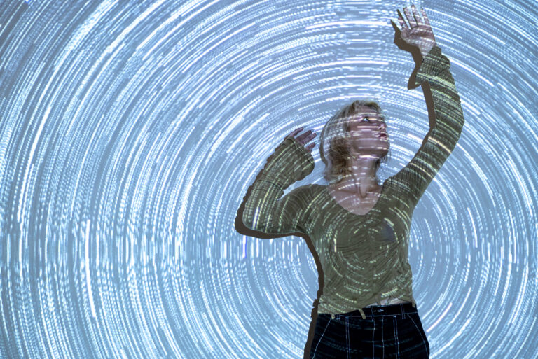 ¿Te has sentido alguna vez atrapadx en un torbellino emocional?